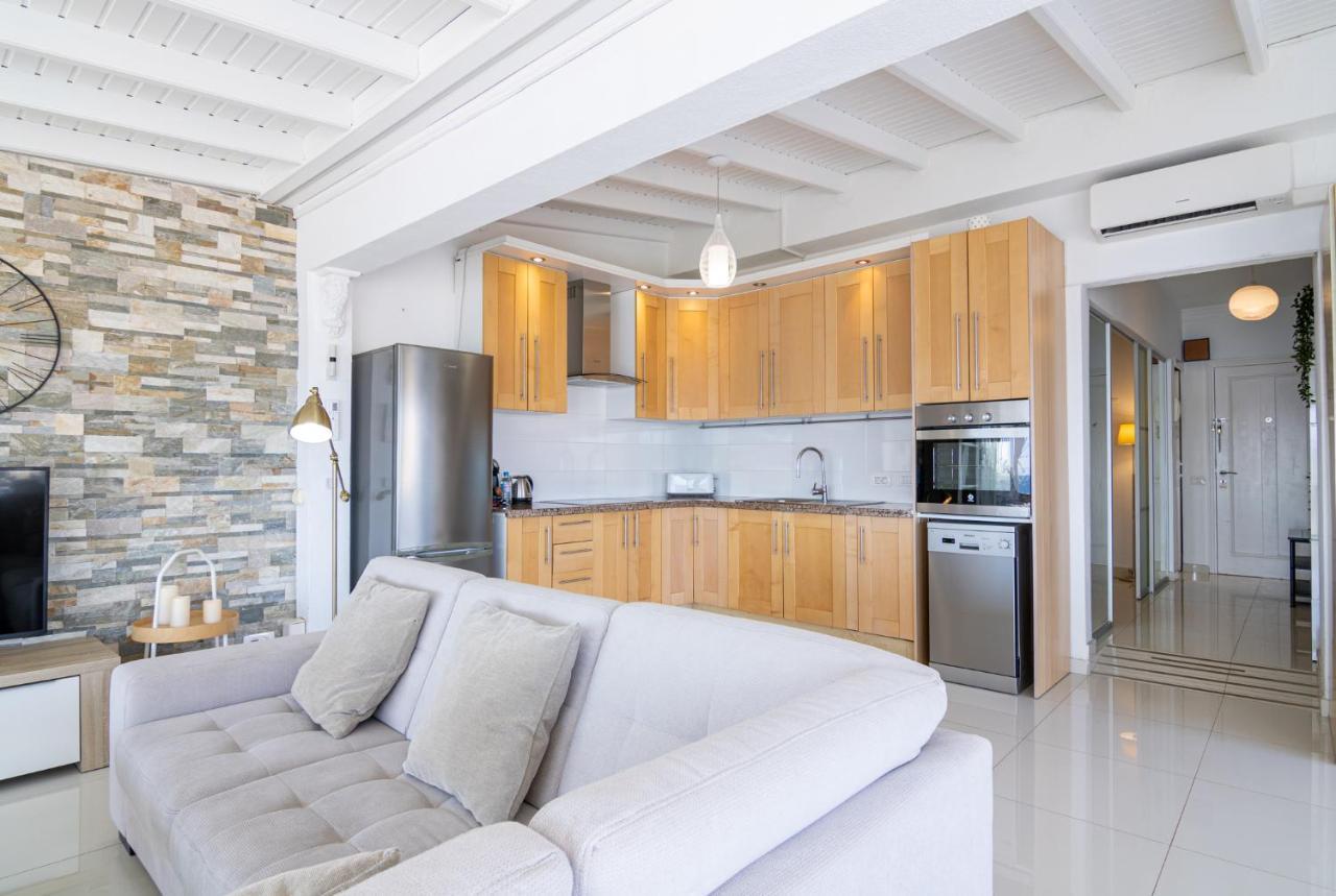 Penthouse Of Views Los Cristianos Los Cristianos  Εξωτερικό φωτογραφία