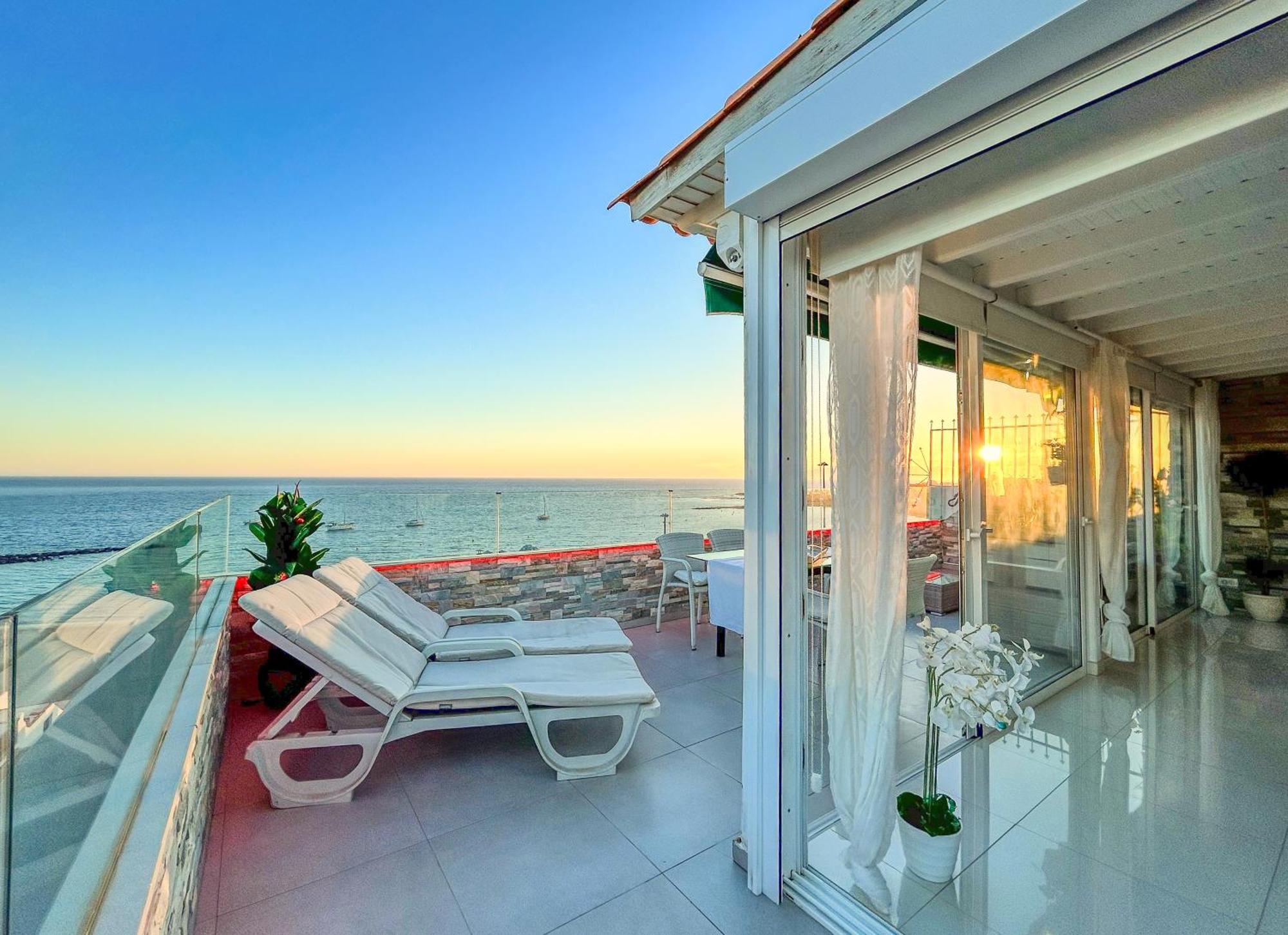 Penthouse Of Views Los Cristianos Los Cristianos  Εξωτερικό φωτογραφία